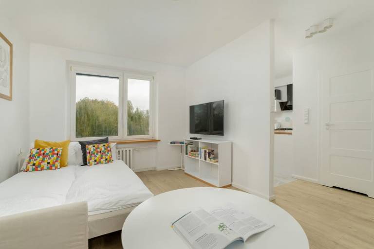 Family-oriented pleasant studio | Pets allowed — photo 3
