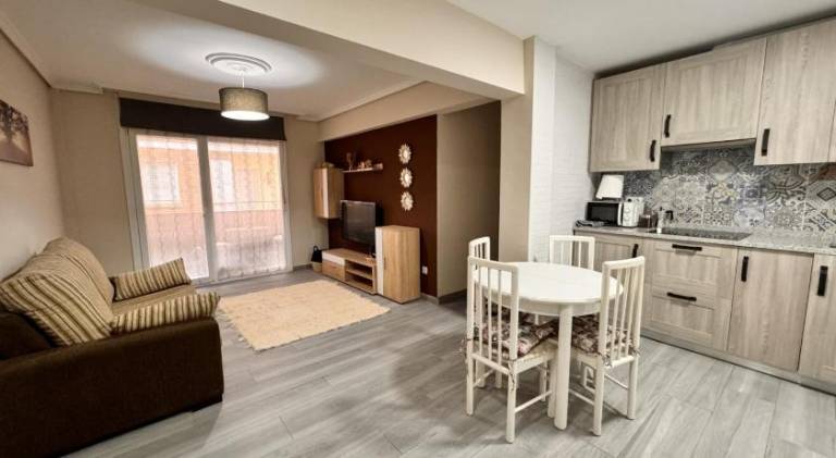 Holiday apartment with 2 rooms for 6 persons — photo 2