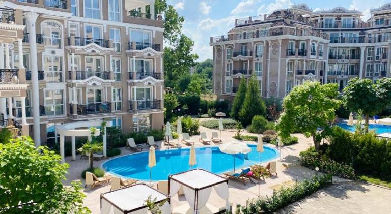 Wonderful holiday apartment with terrace & pool | Dogs allowed — photo 3