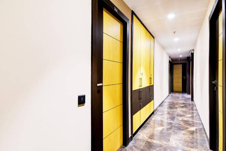 Super Townhouse New Town Near DLF — photo 3