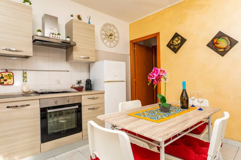 Villa 'Marecalmo Holiday House' with Private Terrace, Wi-Fi and Air Conditioning — photo 4