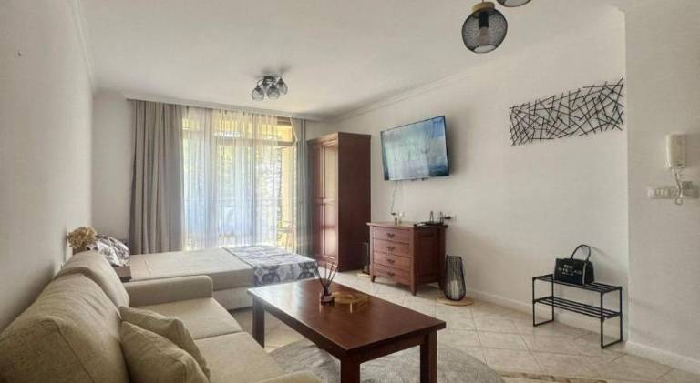 Nice rental apartment with private pool, terrace & yard | Next to the beach | Pets are welcome — photo 2