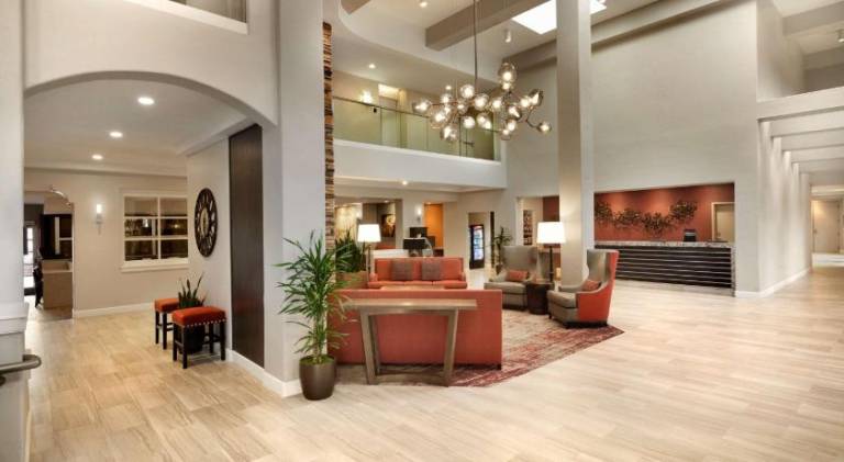 Embassy Suites by Hilton Temecula Valley Wine Country — photo 2