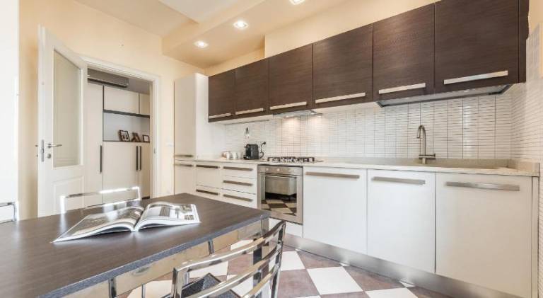 Holiday apartment with 3 rooms for 9 persons — photo 4