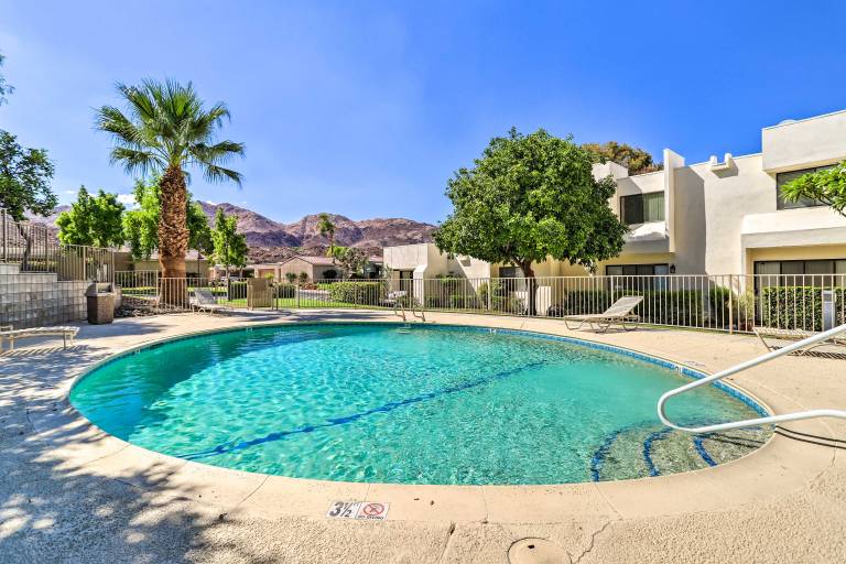 Apartment  Palm Desert