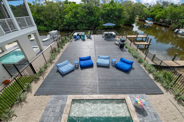Eco-Luxury Home Heated Pool, Boat Slip, Fire Pit & Elevator Min to AMI — photo 3