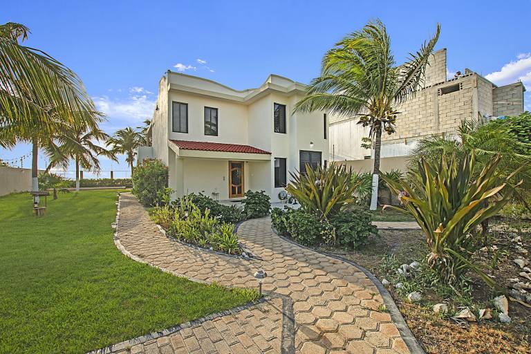 Casa  Celestún