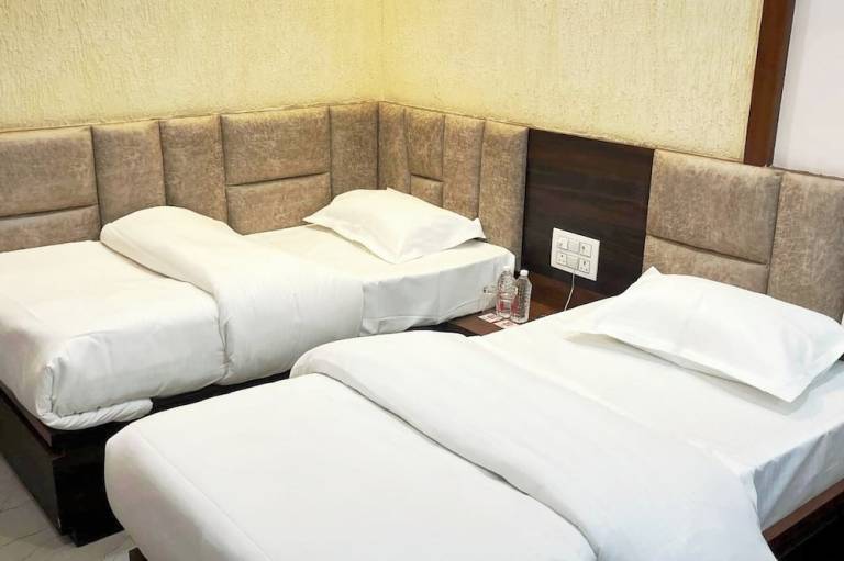 Hotel jageshwari inn