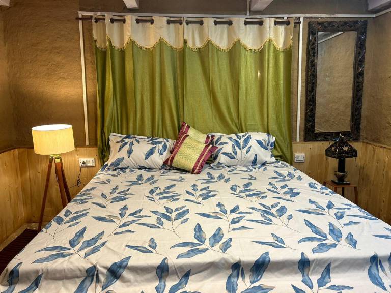 Yash Homestay in Shangarh