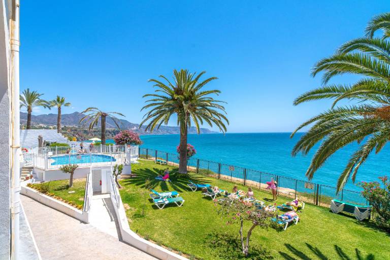 Ferienwohnung in Nerja für max. 6 Personen Ferienwohnung in Nerja für max. 6 Personen