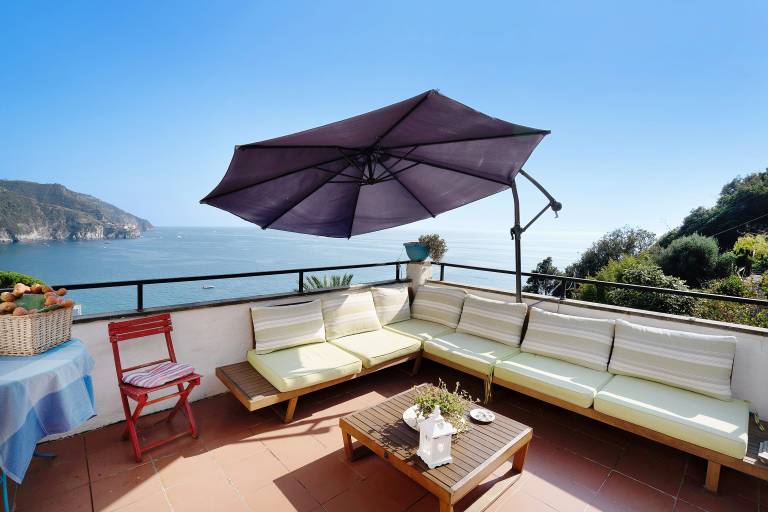 Villa "Lardarina" close to the Beach with Sea View, Terrace & Wi-Fi — photo 3