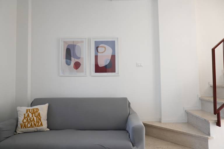 Rental apartment with patio — photo 3