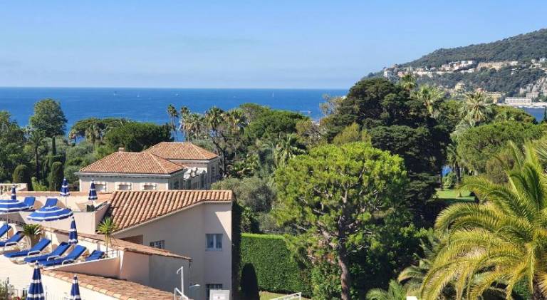 Wonderful rental apartment with yard, patio & private pool | Beach nearby | Dogs allowed — photo 2