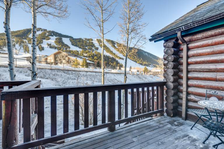 Jackson Condo w/ Fireplace < Half Mi to Snow King! — photo 2