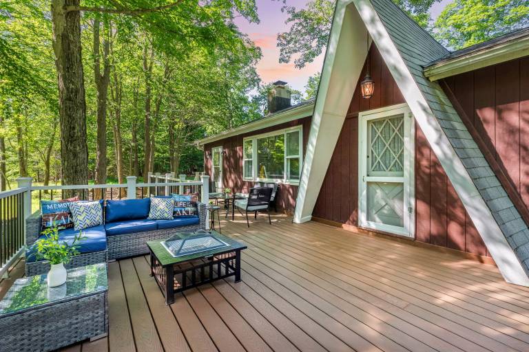 House Pocono Lake