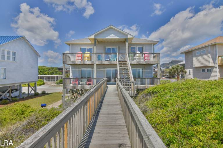 House  Surf City