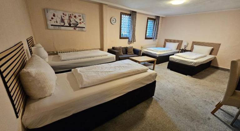 Hotel Kolner Hof — photo 2