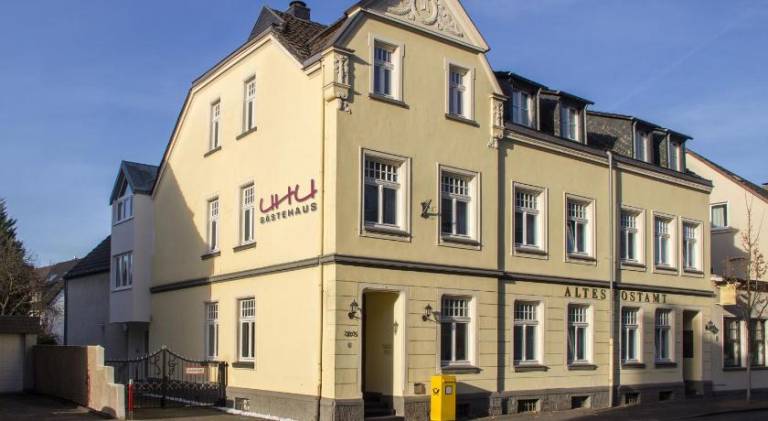 UHU Gastehaus Superior in Leverkusen