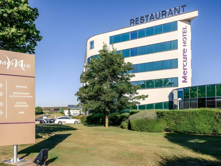 Hotel Mercure Poitiers Site du Futuroscope in Chatellerault