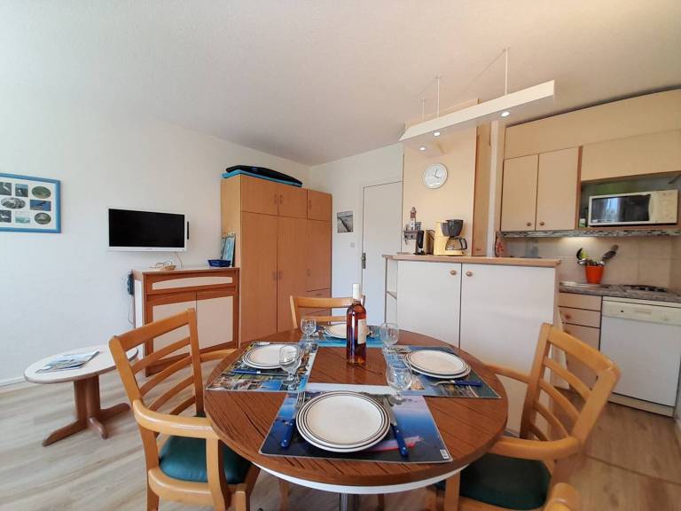 Charming studio with pool | Close to the beach | Pet-friendly — photo 4