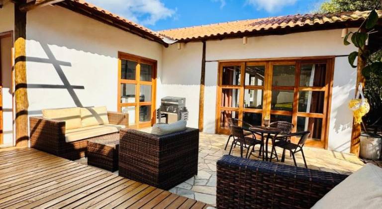 House with pool | Beach nearby | Pets are welcome — photo 3