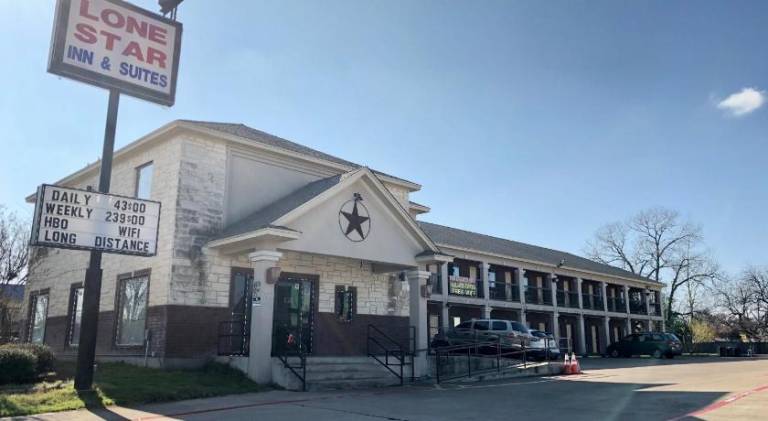 Lone Star Inn & Suites in Killeen, TX