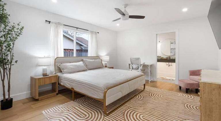 1000 m&sup2; Ferienhaus