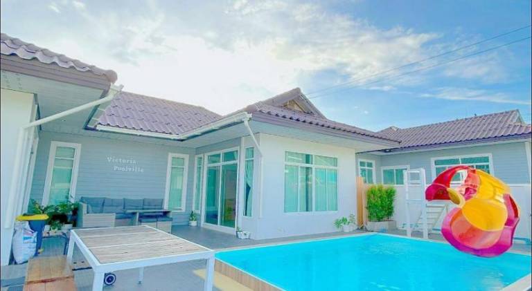 Villa with pool | Dogs allowed in Pattaya