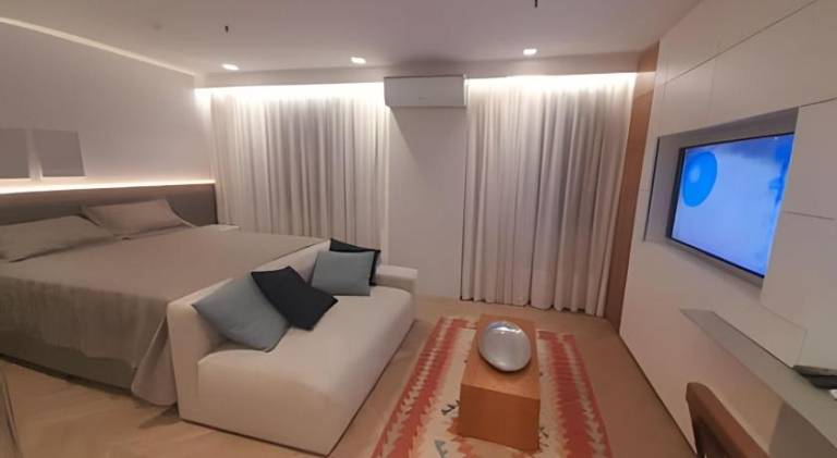 Charming holiday apartment with pool | Near Paulista Avenue | Pet-friendly in Paulista