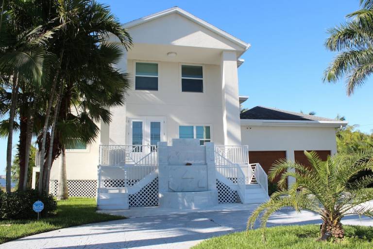 Villa  Punta Rassa