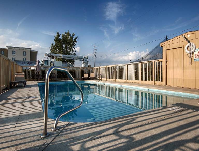 Best Western Executive Inn — photo 4