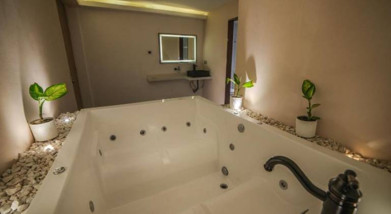 HOTEL BALI AT POBLADO — photo 4