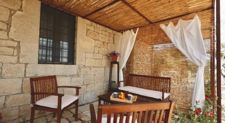 Vacation home with grill, garden & patio | Pets allowed — photo 4