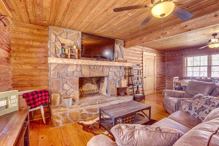 Cropwell Cabin w/ Fire Pit, Near Logan Martin Lake — photo 5
