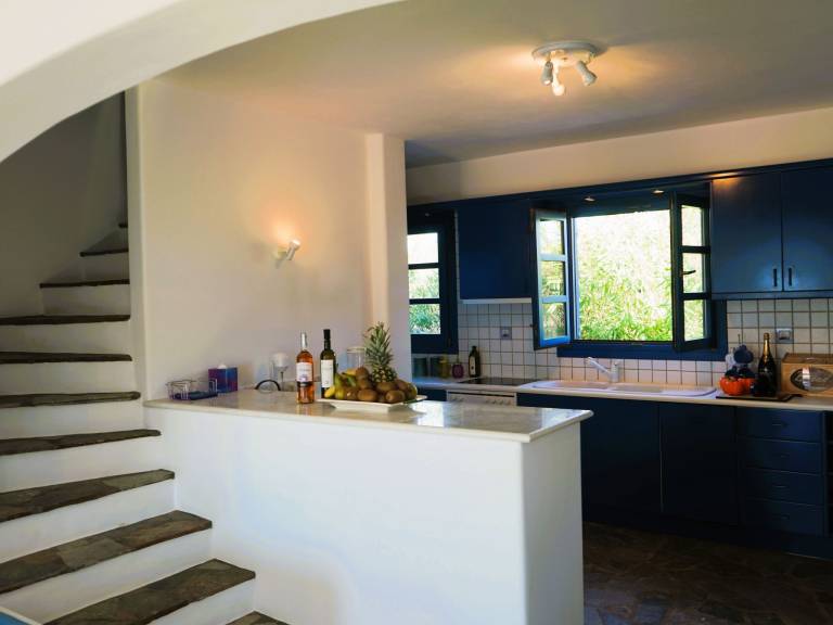 Fully equipped house with BBQ, yard & terrace | Mountain view | Dogs allowed — photo 5