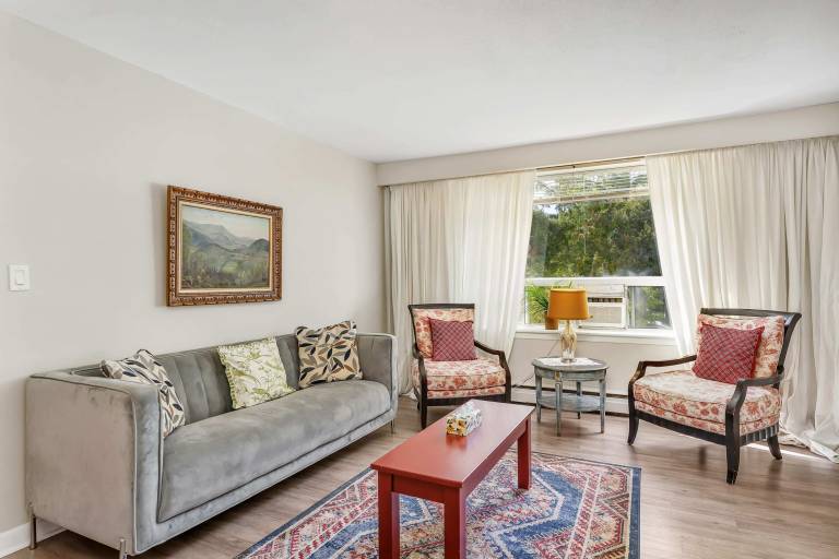 Apartment  Burlington