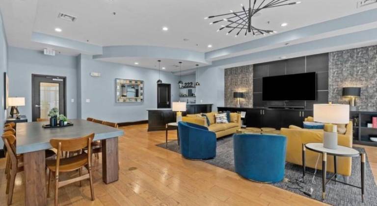 Holiday apartment with pool — photo 3