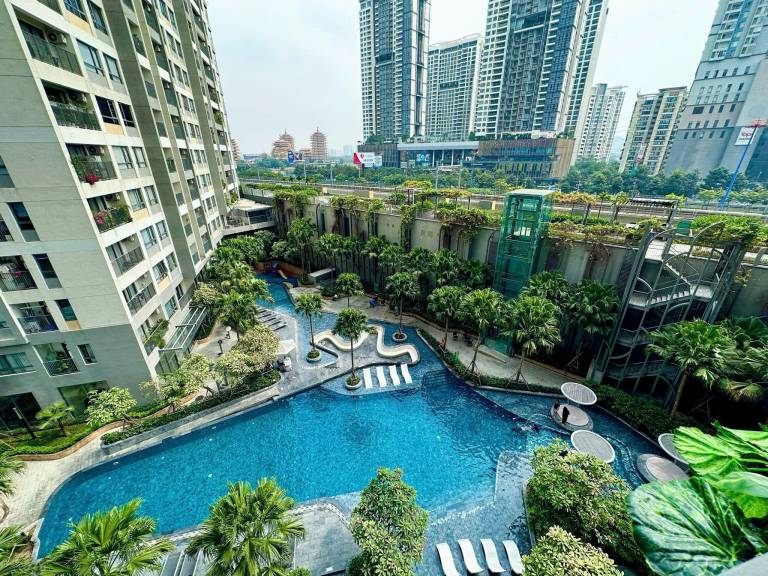 HHomes - 2 Bedroom with Pool GYM at Masteri An Phu — photo 2