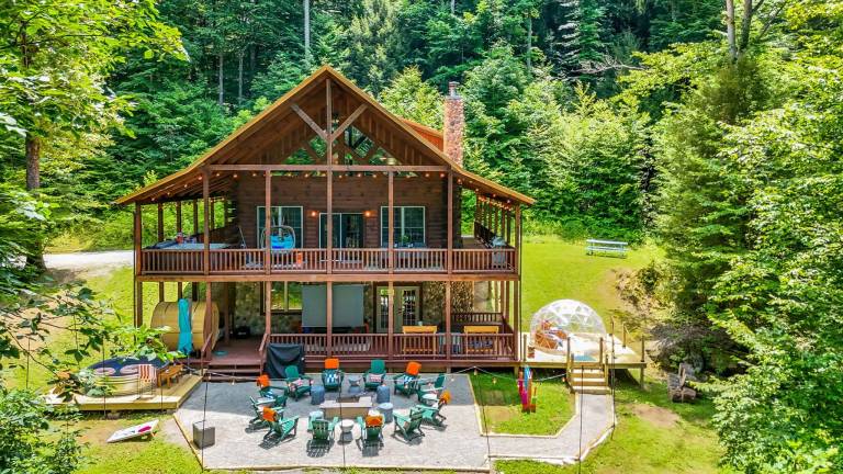 Cabin Laurel Township