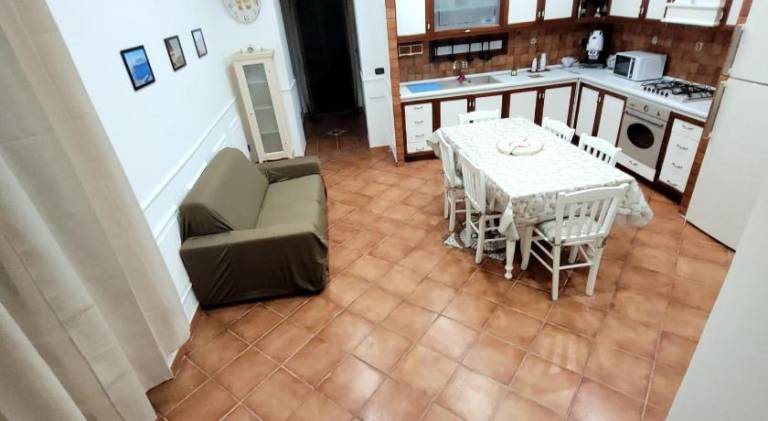 Holiday apartment with patio — photo 5