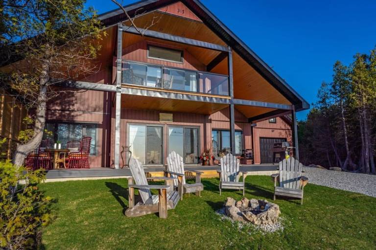House Wiarton