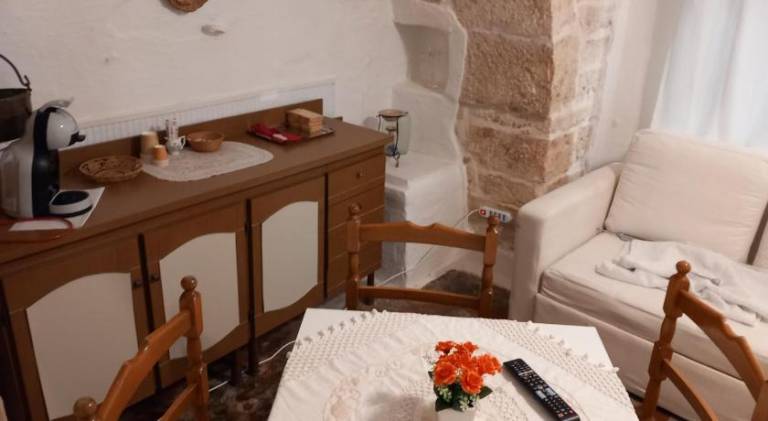 House with 1 room for 3 persons — photo 4