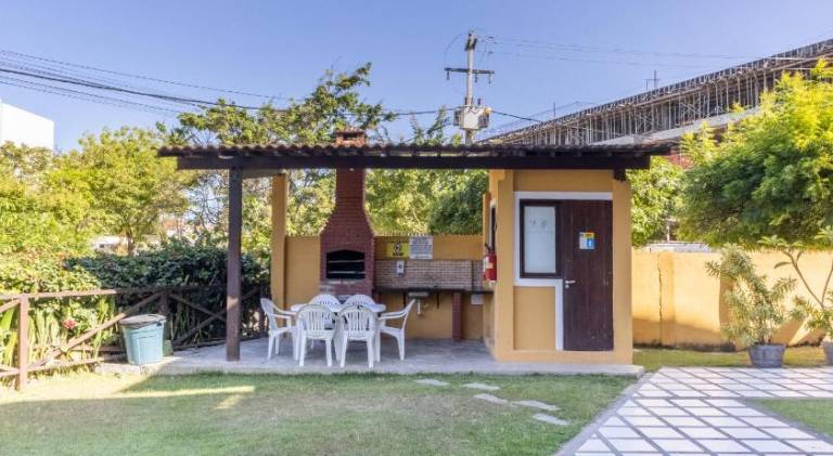 Charming apartment with yard, BBQ & pool | Next to the beach | Pet-friendly — photo 5