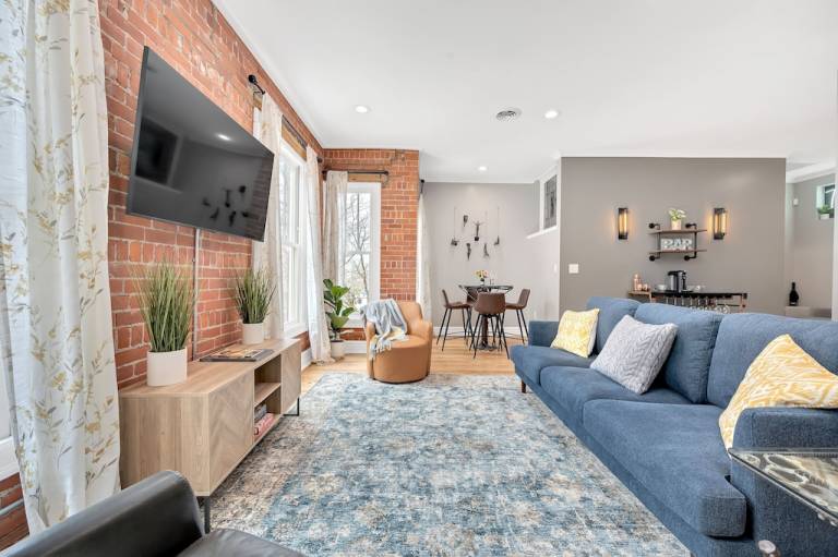 Apartment Holly