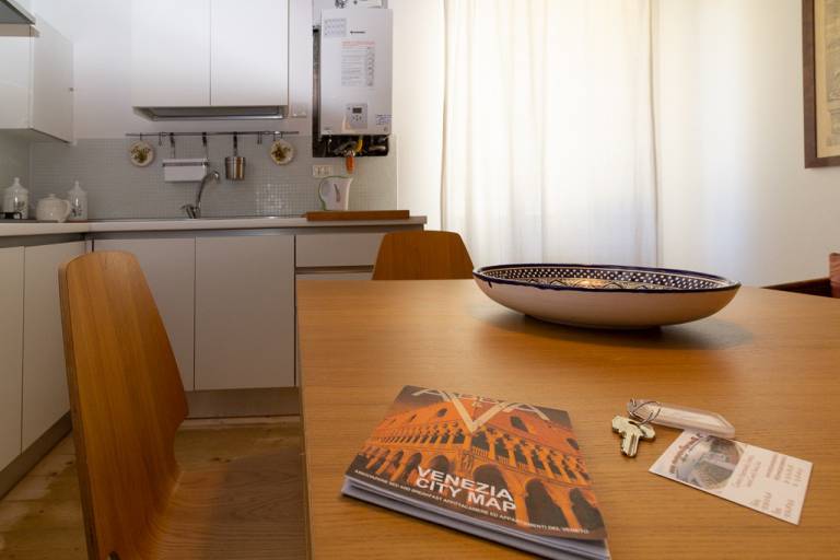 Apartment with 1 room for 5 persons — photo 4