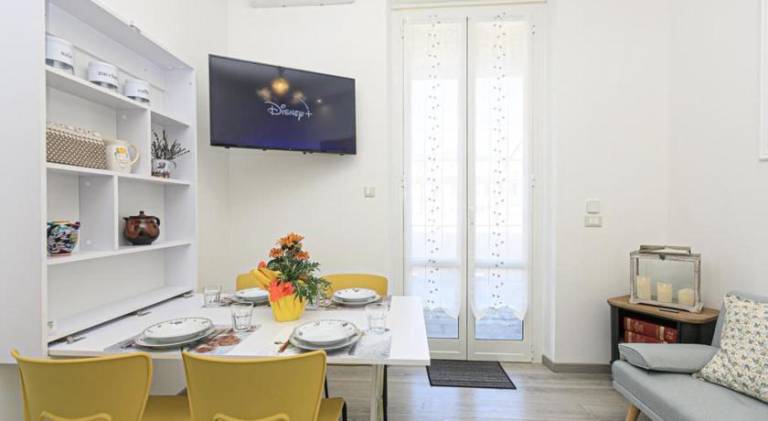 Apartment with 2 rooms for 5 persons — photo 2