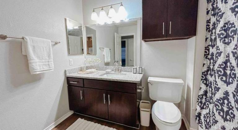 Pleasant rental apartment with pool | Suitable for remote work | Pets are welcome — photo 2
