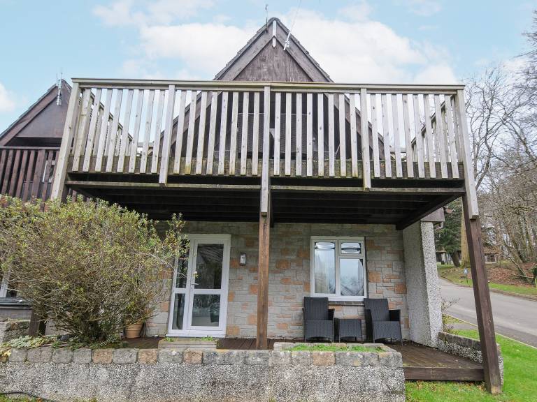 Cottage with garden & pool — photo 2