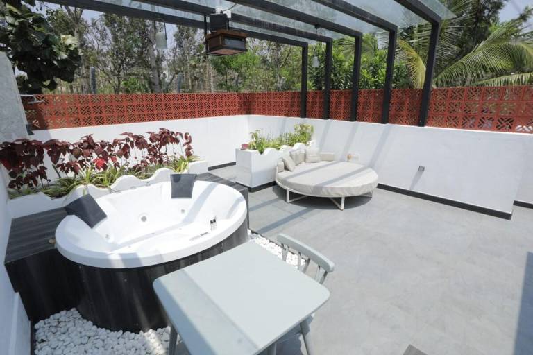 300 m&sup2; Ferienhaus