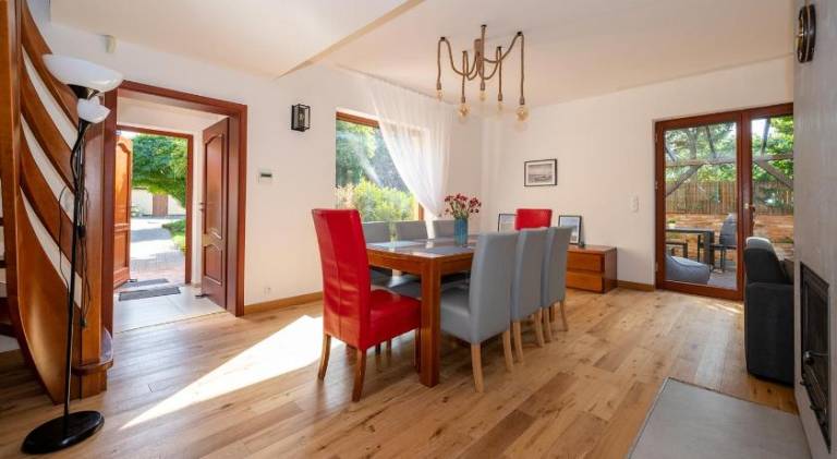 Akacjowa Zatoka - Pokoje i Apartamenty — photo 2